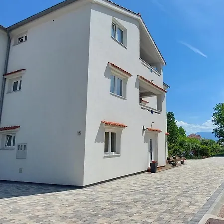 Apartment Matea *