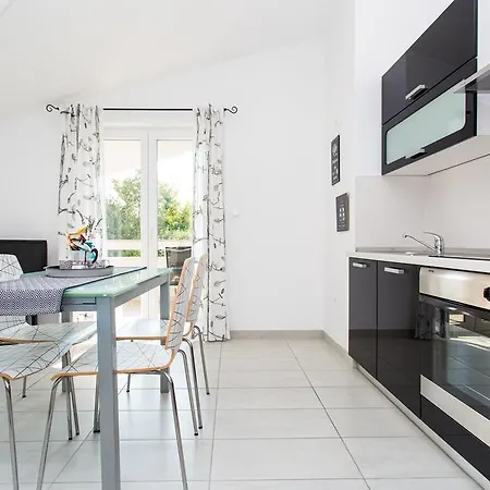 Apartment Matea