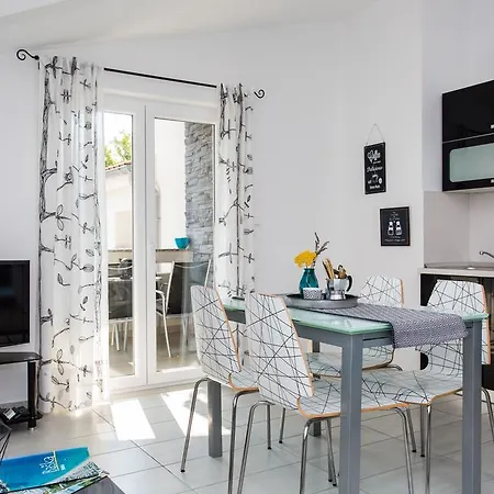 Matea Apartman Baška